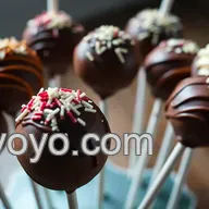 Deliciously Easy Cake Pops: My Go-To Recipe for Sweet Celebrations