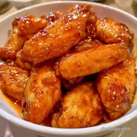 Habanero Mango Chicken Wings: Crispy