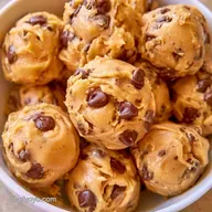 No Bake Cookie Dough Balls in 25 Minutes