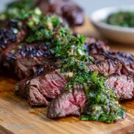 How to Prepare Skirt Steak Grilled to Perfection with Chimichurri
