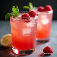 Sparkling Raspberry Gin Fizz The Perfect Alcoholic Drinks