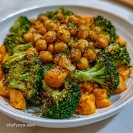 Vegan Buddha Bowl with Peanut Sauce
