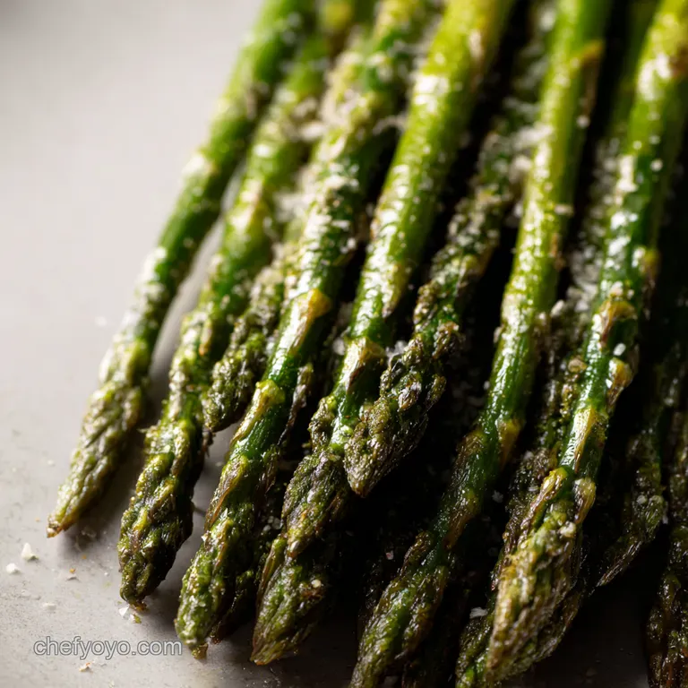 Perfectly Boiled Asparagus presentation